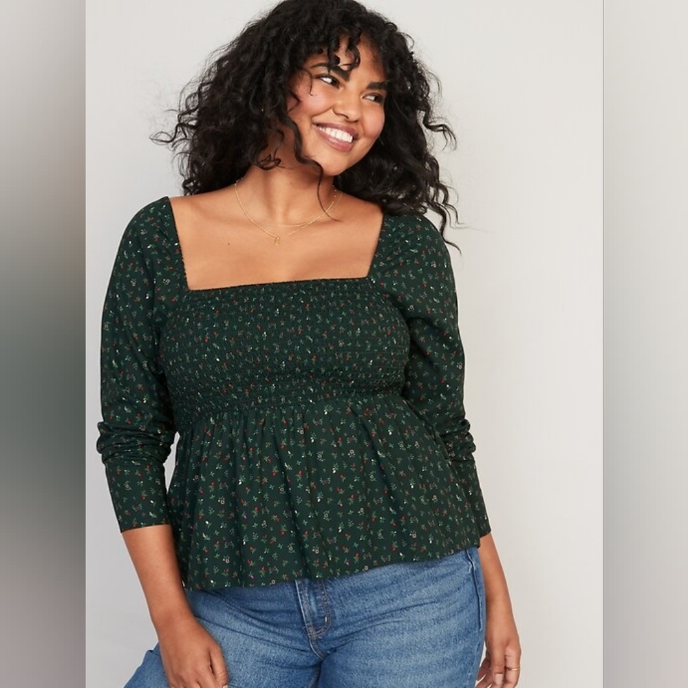 Old Navy Women's Green Floral Top